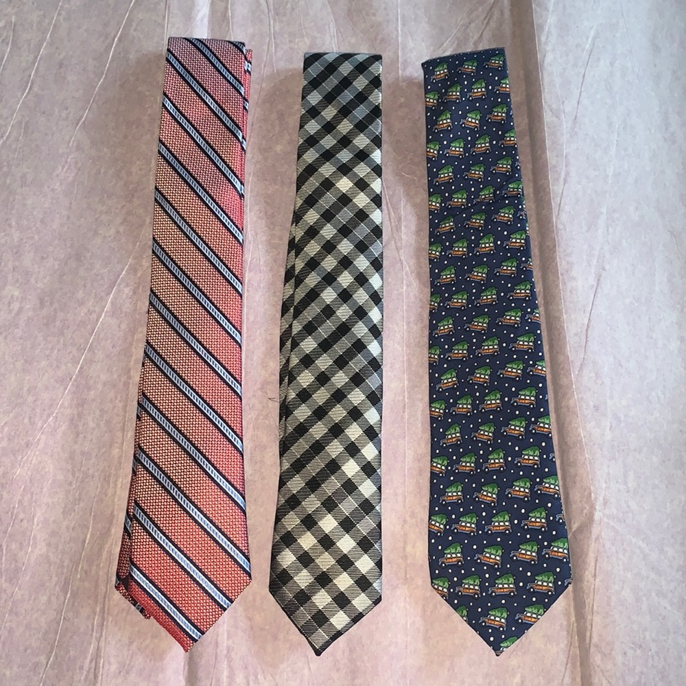 3 ties, 2 MK and 1 Vineyard vines.